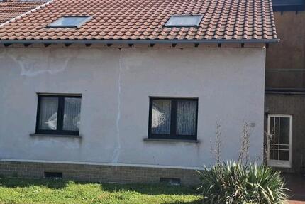Haus Beckingen - 7 Zimmer, 140 m&sup2;, 120.000&euro; | Angebot:26884832