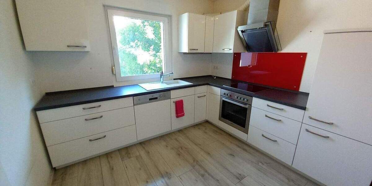 Etagenwohnung Waltershausen - 4 Zimmer, 106 m&sup2;, 199.000&euro; | Angebot:25780389