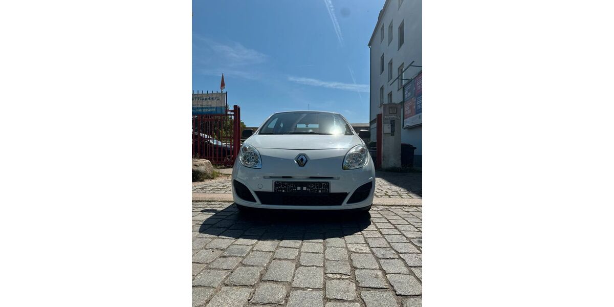 Renault Twingo 97.517 km 2.490 &euro; Hamburg 20537