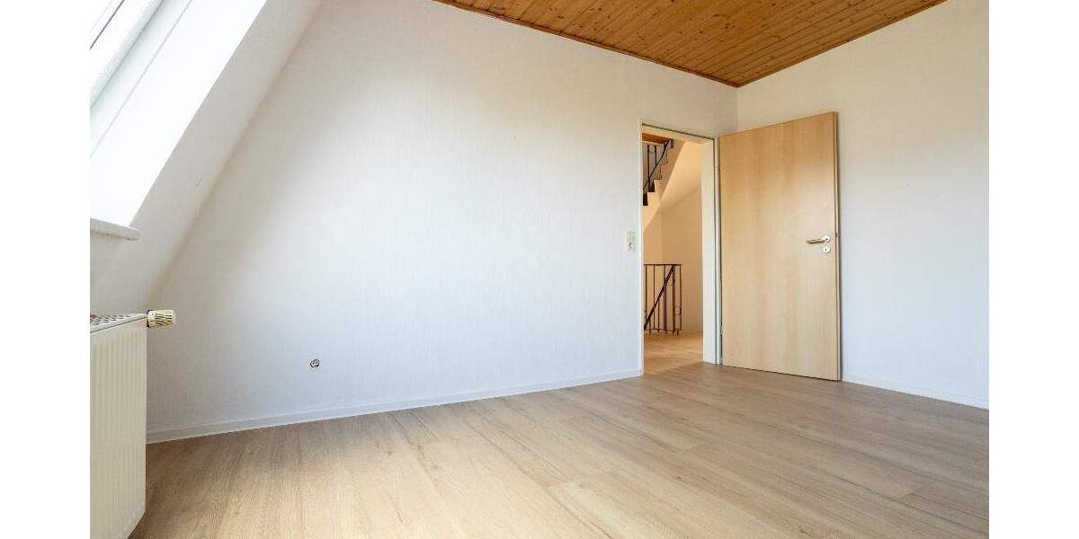 Reihenmittelhaus Stuhr Varrel - 5 Zimmer, 130 m&sup2;, 295.000&euro; | Angebot:25879614