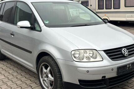 VW Touran 169.858 km 2.999 &euro; Viernheim 68519