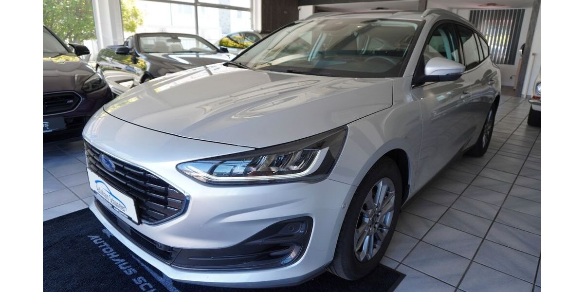 Ford Focus 65.603 km 14.949 &euro; Osterhofen 94486