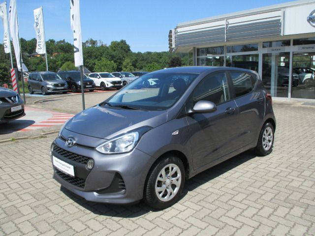 i10