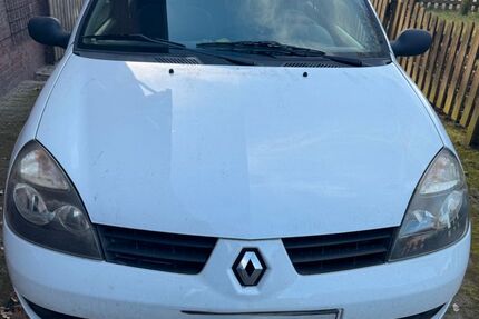 Renault Clio 142.000 km 1.650 &euro; Dersum 26906