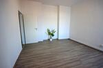 Dachgeschoßwohnung Wilhelmshaven - 2 Zimmer, 75 m&sup2;, 530&euro; | Angebot:26046996