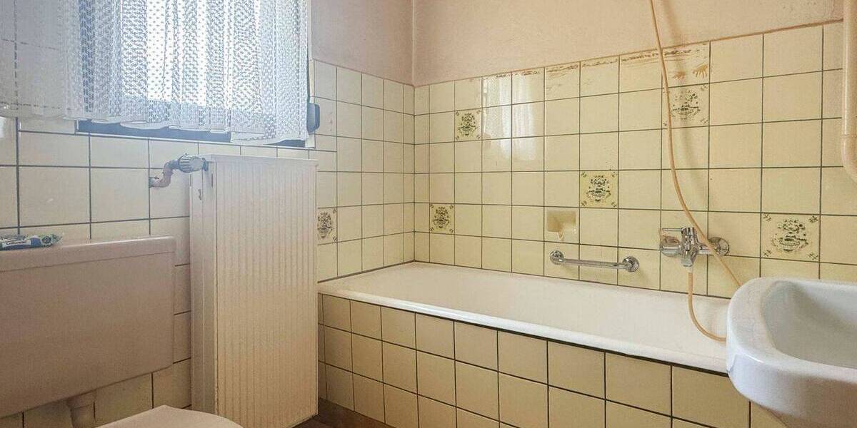 Einfamilienhaus Morsbach Morsbach, Sieg - 5 Zimmer, 123 m&sup2;, 125.000&euro; | Angebot:26818734