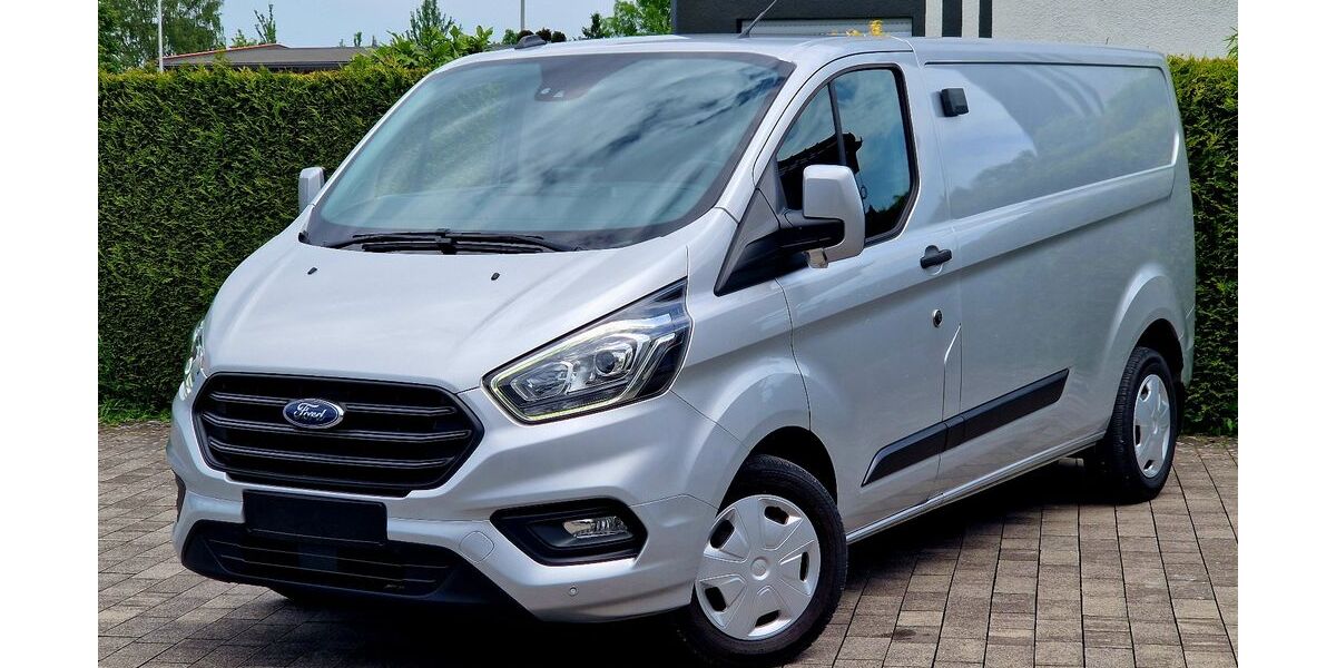Ford Transit Custom 110.000 km 18.599 &euro; Bad Lippspringe 33175
