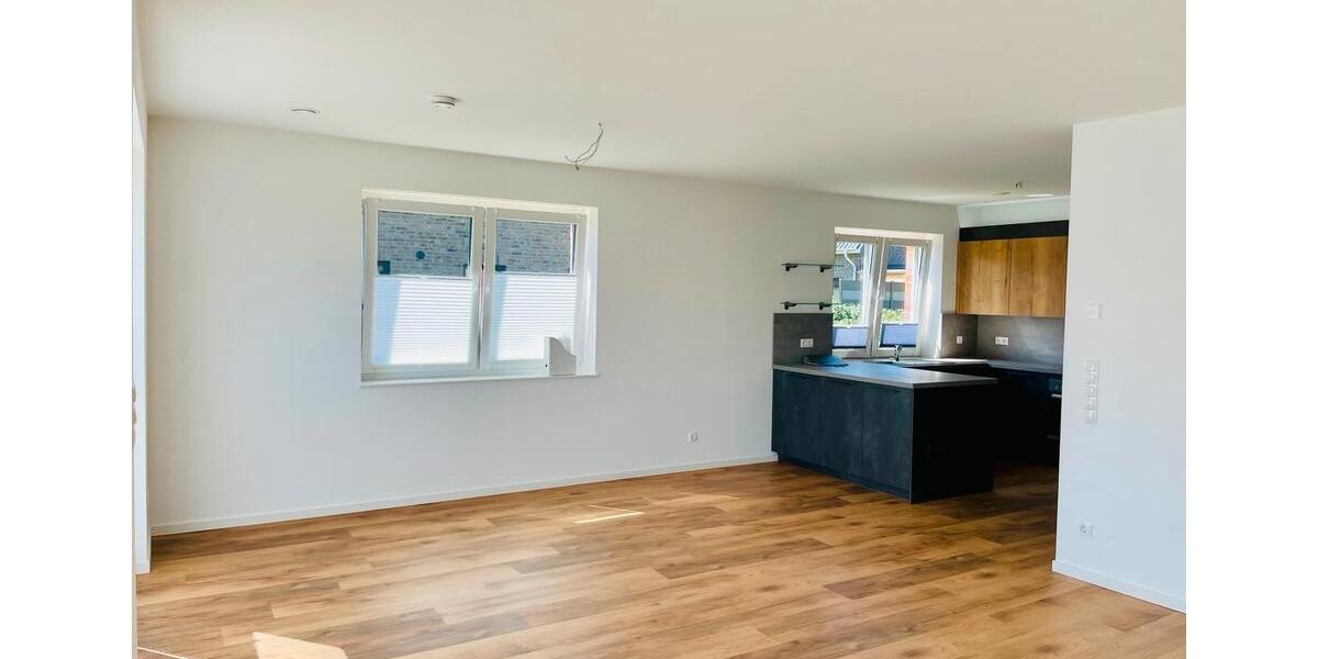Doppelhaushälfte Hatten - 4 Zimmer, 118 m&sup2;, 1.390&euro; | Angebot:26366785