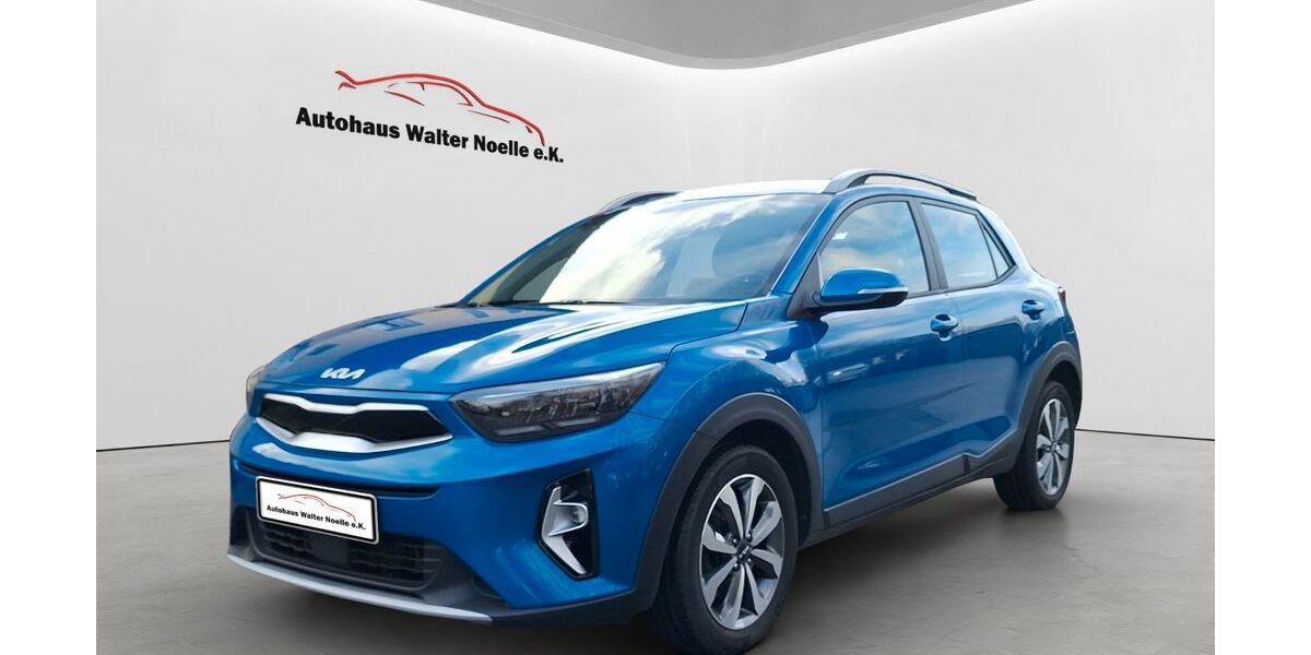 Kia Stonic 65.990 km 15.490 &euro; Halver 58553
