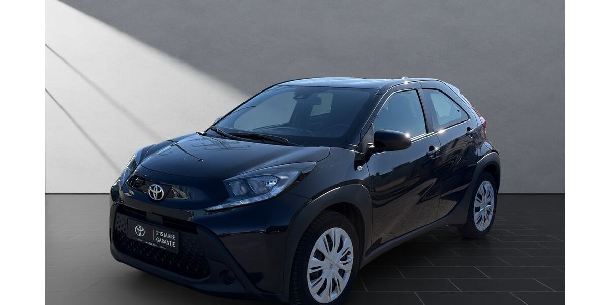 Toyota Aygo (X) 12.299 km 14.450 &euro; Wesel 46485