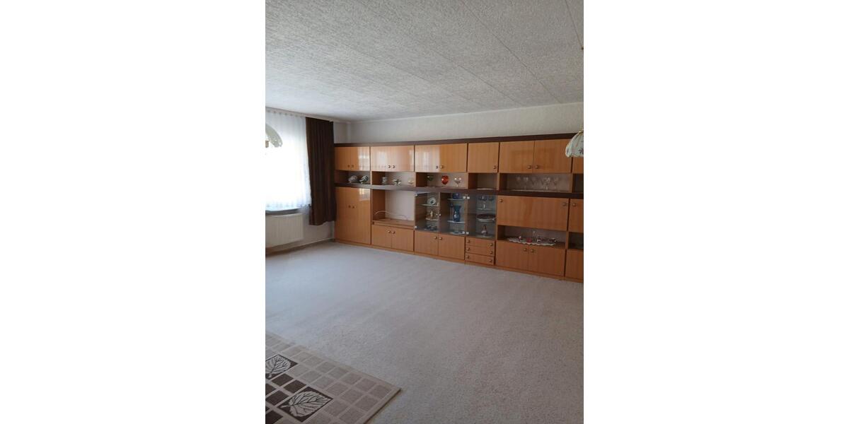 Einfamilienhaus Belgern-Schildau Schildau - 9 Zimmer, 215 m&sup2;, 130.000&euro; | Angebot:26368252