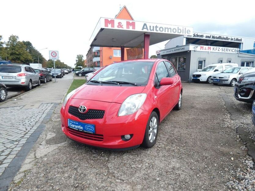 Yaris