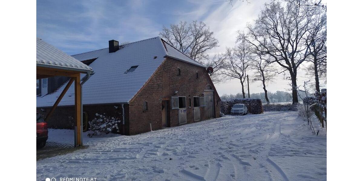 Einfamilienhaus Varel - 11 Zimmer, 340 m&sup2;, 590.000&euro; | Angebot:25349757