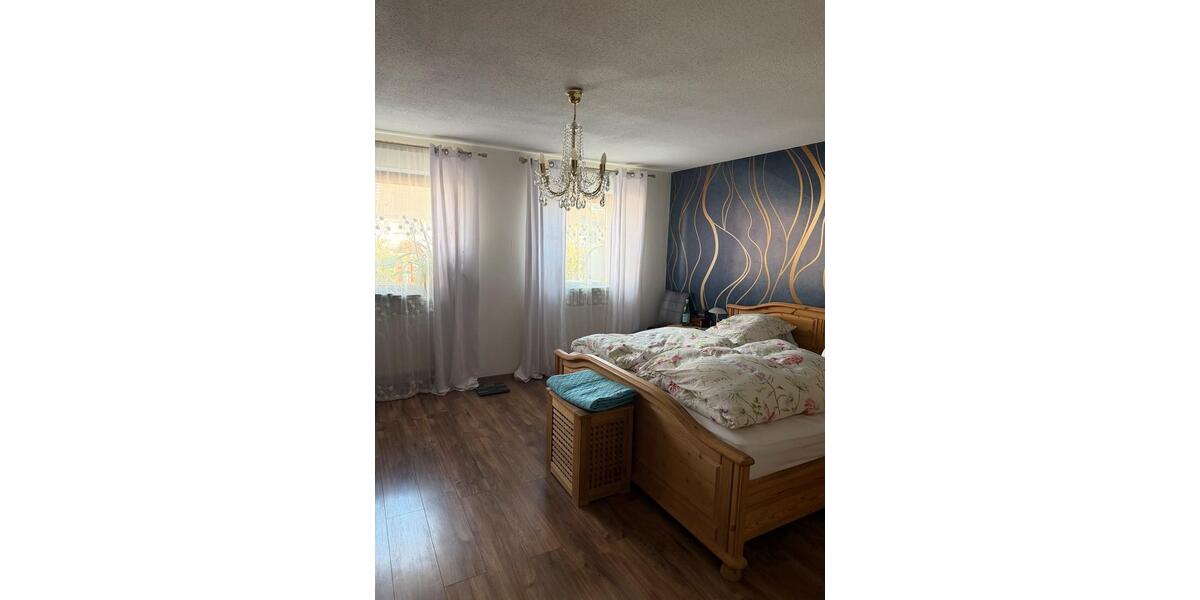 Reihenhaus Waldkraiburg - 5 Zimmer, 130 m&sup2;, 450.000&euro; | Angebot:26603602