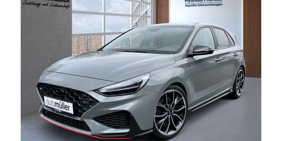 Hyundai i30 33.943 km 29.270 &euro; Hof 95030