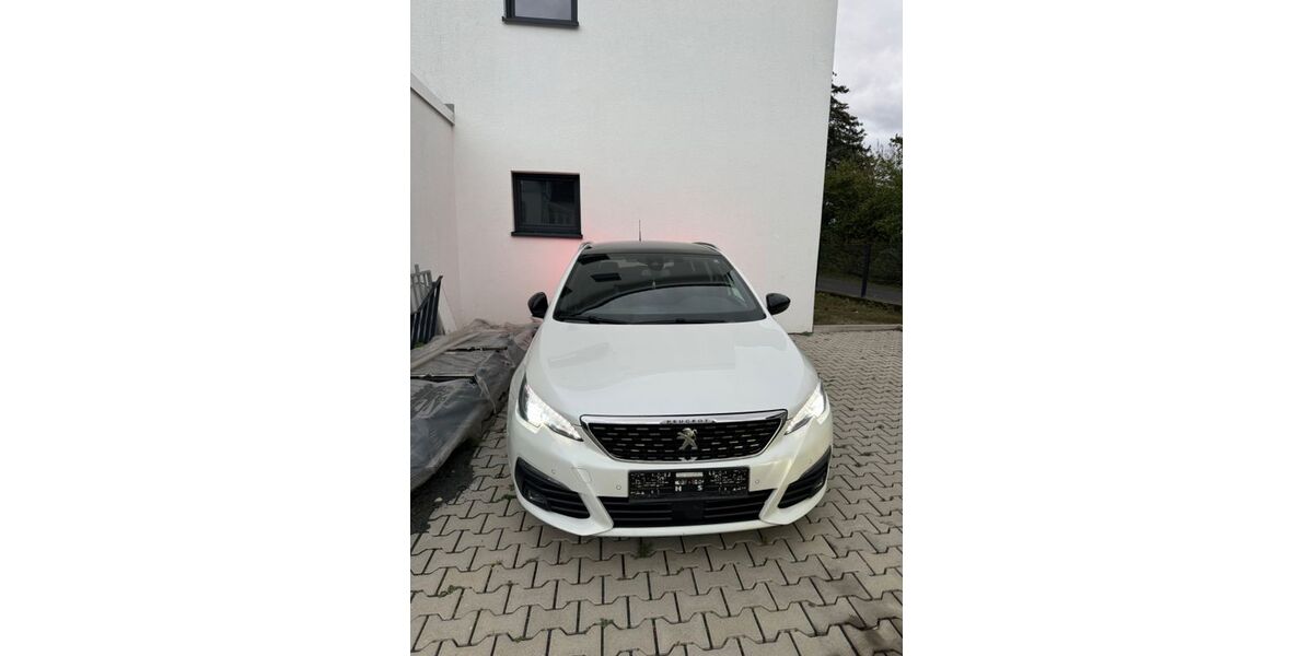 Peugeot 308 174.000 km 8.500 &euro; Gießen 35396