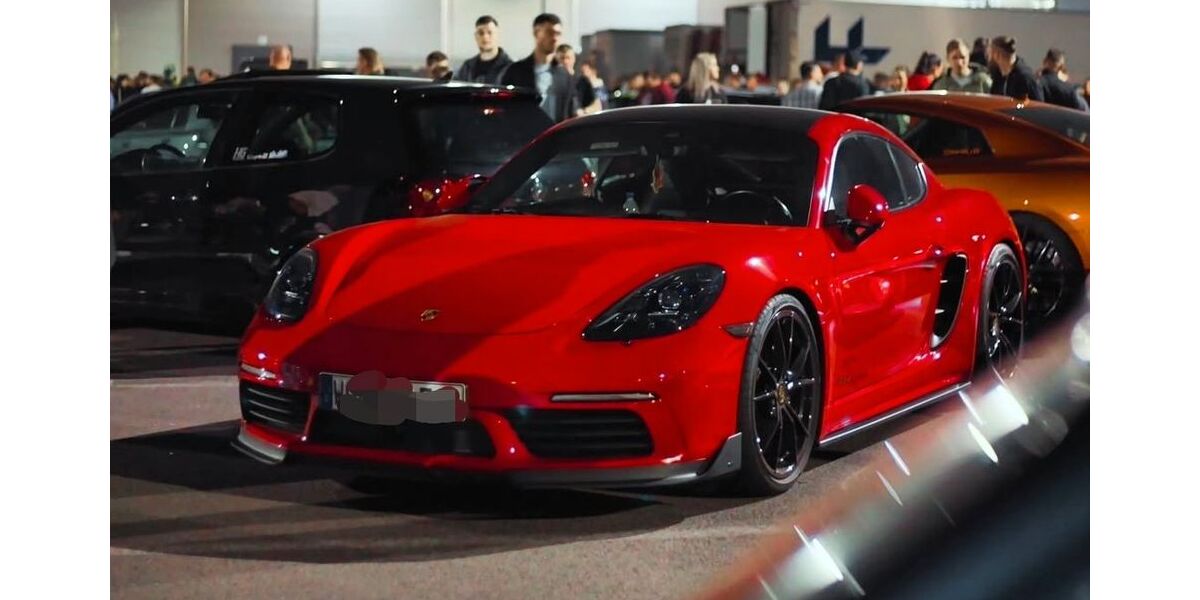 Porsche Cayman 96.000 km 55.499 € Wolfsburg 38448