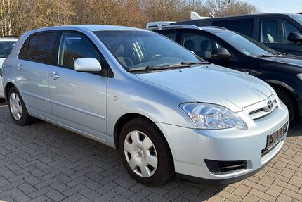 Toyota Corolla 108.000 km 2.600 &euro; Greifswald 17489