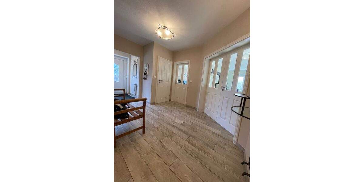 Einfamilienhaus Dätgen - 8 Zimmer, 213 m&sup2;, 590.000&euro; | Angebot:25742207