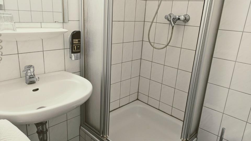 Etagenwohnung Rheinsberg Luhme - 1 Zimmer, 16 m&sup2;, 350&euro; | Angebot:25918266