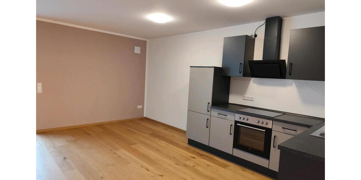 Etagenwohnung Regen - 3 Zimmer, 85 m&sup2;, 790&euro; | Angebot:26420377