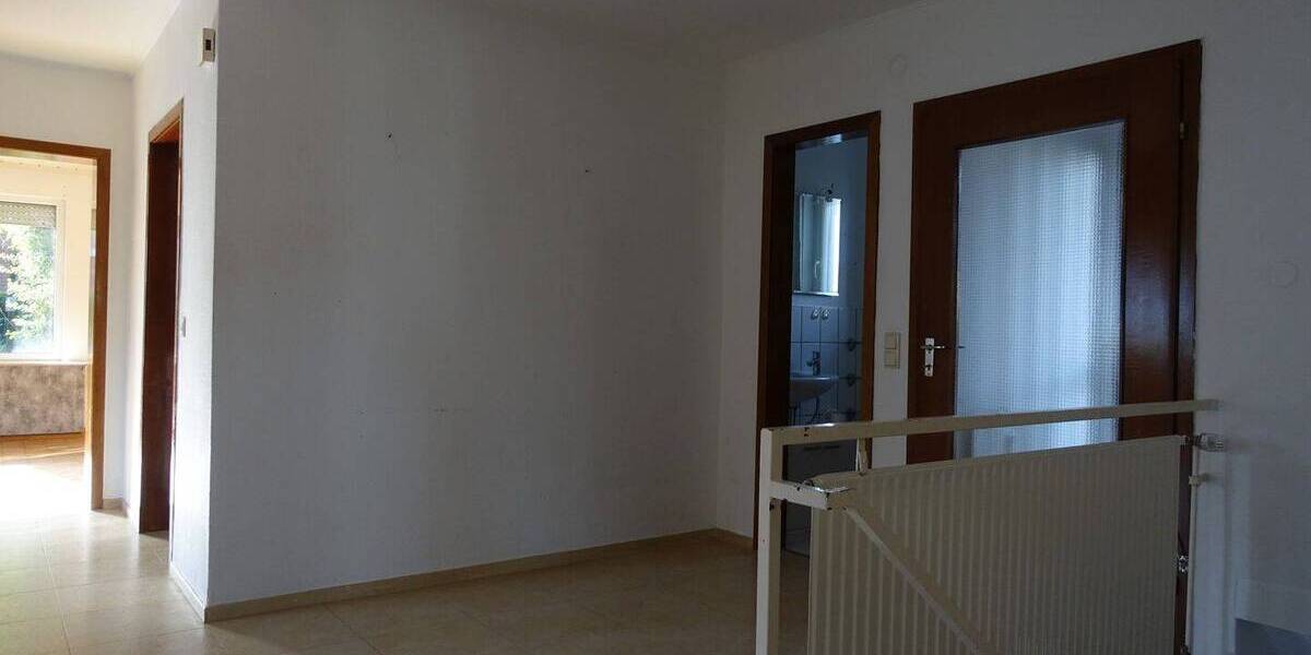 Einfamilienhaus Idstein - 6 Zimmer, 190 m&sup2;, 650.000&euro; | Angebot:26376978