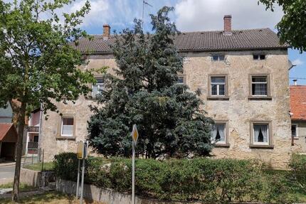 Einfamilienhaus WF 260 m2 mit Grundstück 2.300 m2 zimmer