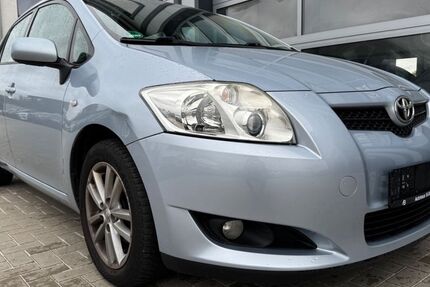 Toyota Auris 99.000 km 3.999 € Lengede OT Broistedt 38268