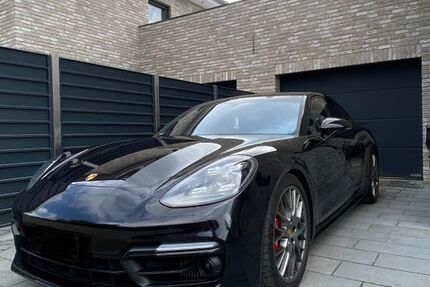 Porsche Panamera 139.000 km 59.990 &euro; Sassenburg 38524