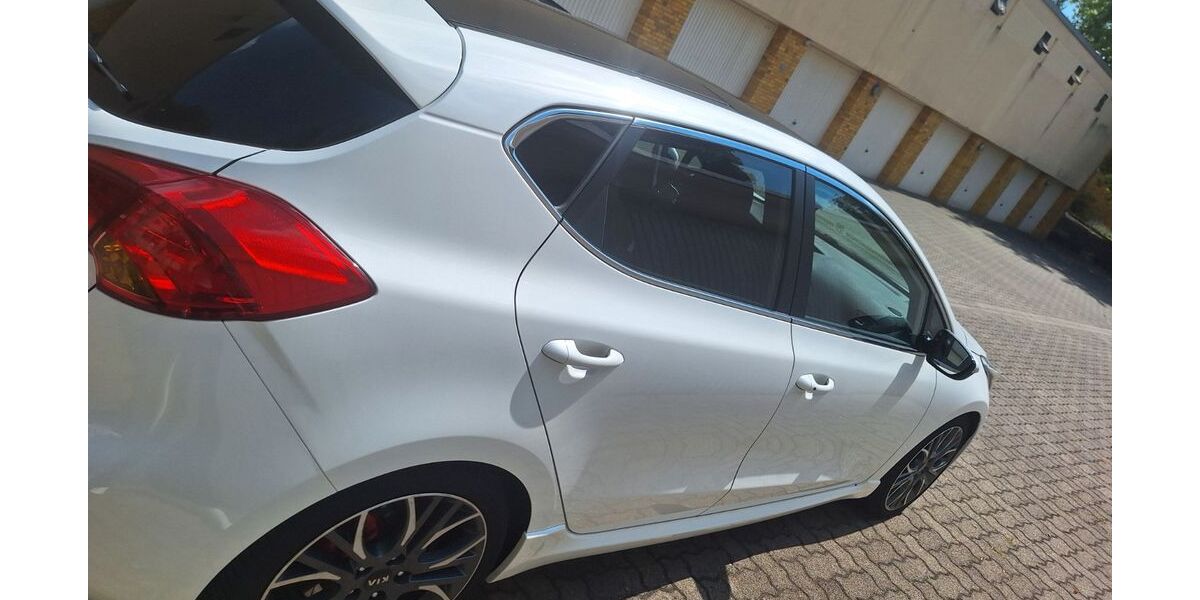 Kia ceed / Ceed 135.000 km 9.700 € Ludwigshafen am Rhein 67061