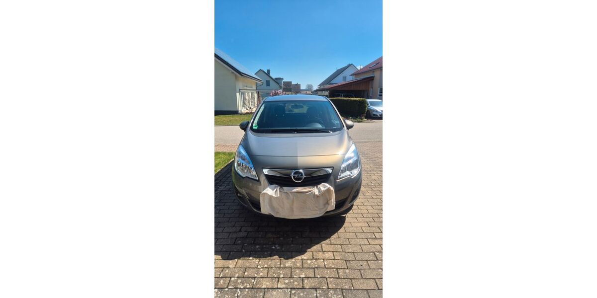 Opel Meriva 88.560 km 5.000 &euro; Dornhan 72175