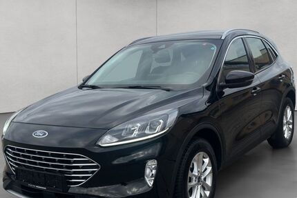 Ford Kuga 63.535 km 19.550 € Frankfurt 60386