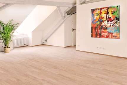 Wohnung Karlsruhe - 3 Zimmer, 97 m&sup2;, 1.396&euro; | Angebot:26701388
