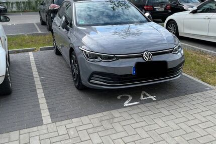 VW Golf 49.999 km 22.999 &euro; Berlin 10178