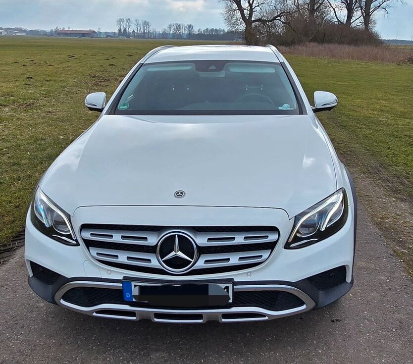 E 220
