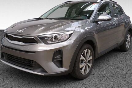 Kia Stonic 18.629 km 19.930 &euro; Stuhr 28816