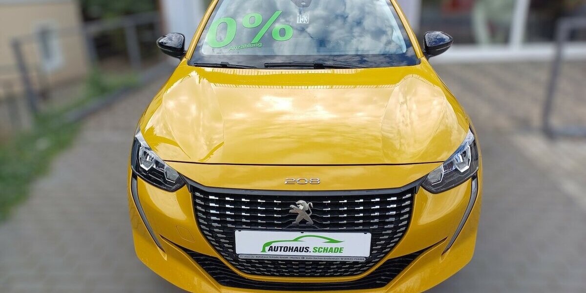 Peugeot 208 Active Pack 36.000 km 12.495 &euro; Meißen 01662