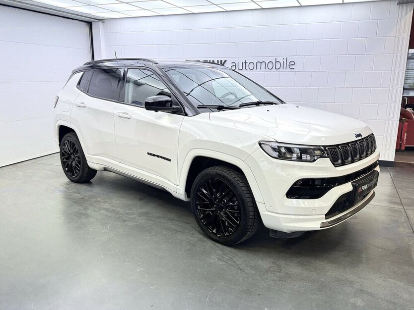 Jeep Compass °IIIII° 1,3 S Plug-In Hybrid Panoramdach 43.400 km 25.890 € Lich 35423