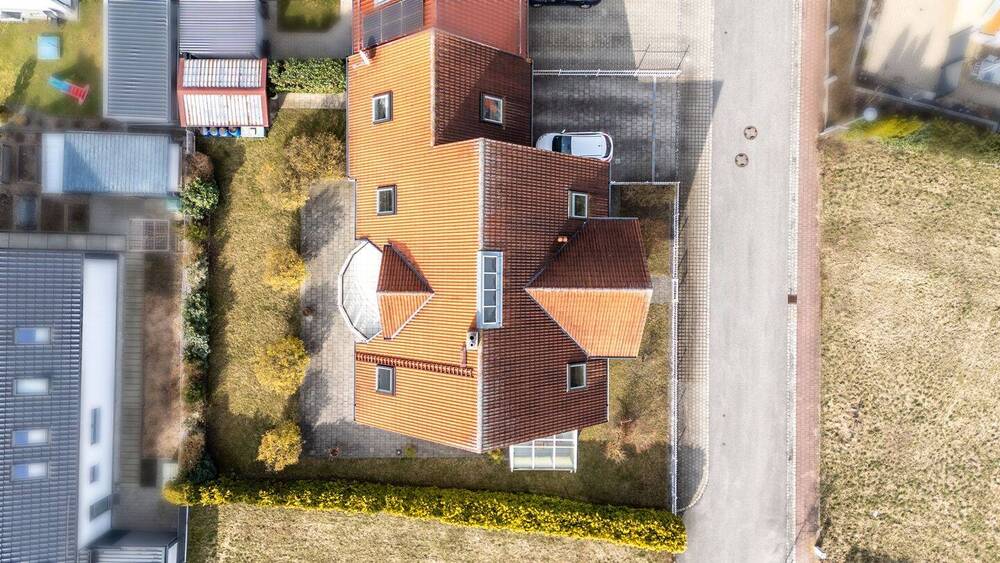 Einfamilienhaus Berngau - 7 Zimmer, 211 m&sup2;, 693.000&euro; | Angebot:25957287