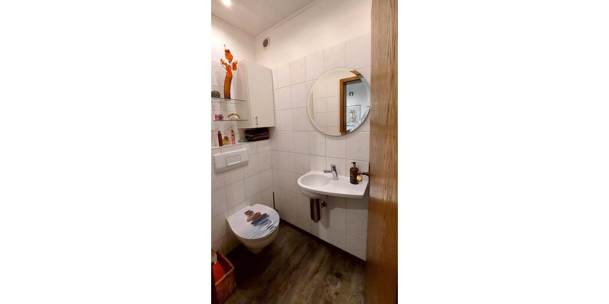 Einfamilienhaus Bad Berleburg - 5 Zimmer, 214 m&sup2;, 275.000&euro; | Angebot:26989357