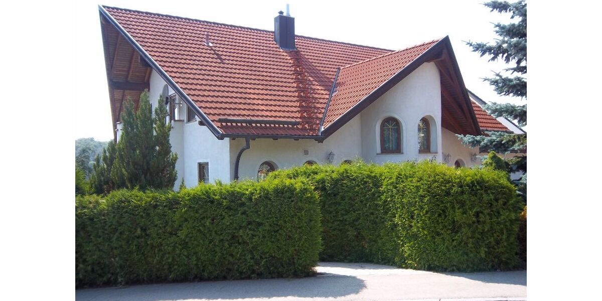Provisionsfrei* 3 Generationen ZFH: 5 ZiWo + 4 ZiWo, 3 Ebenen, Grund 802 m² in 89173 Lonsee zu verkaufen. - Zweifamilienhaus Lonsee | Angebot:26781319