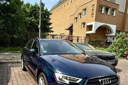 Audi A3 142.000 km 16.900 &euro; Berlin 10999