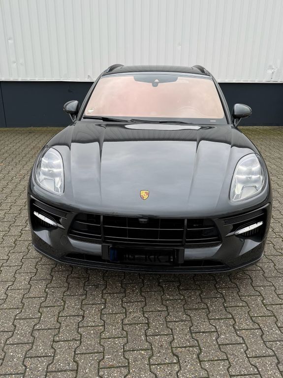 Porsche Macan 83.000 km 59.900 € Mönchengladbach 41189