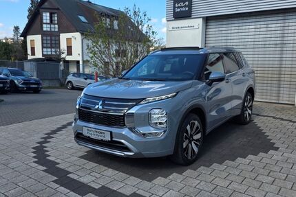 Mitsubishi Outlander 1.500 km 52.490 &euro; Wiesbaden 65199