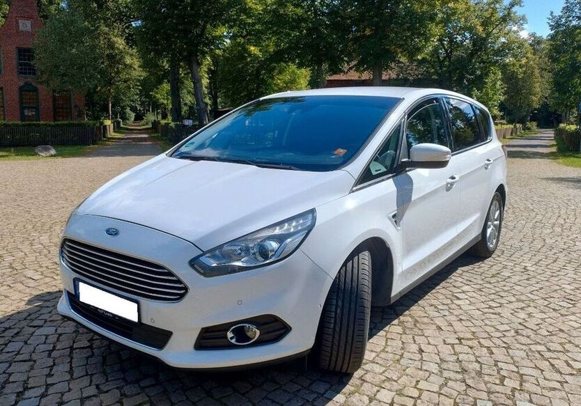 S-Max