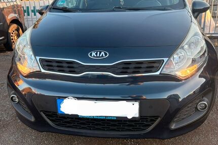 Kia Rio 78.000 km 7.500 &euro; Leipzig 04357