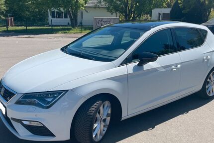 Seat Leon 62.000 km 14.900 &euro; Saarbrücken 66133