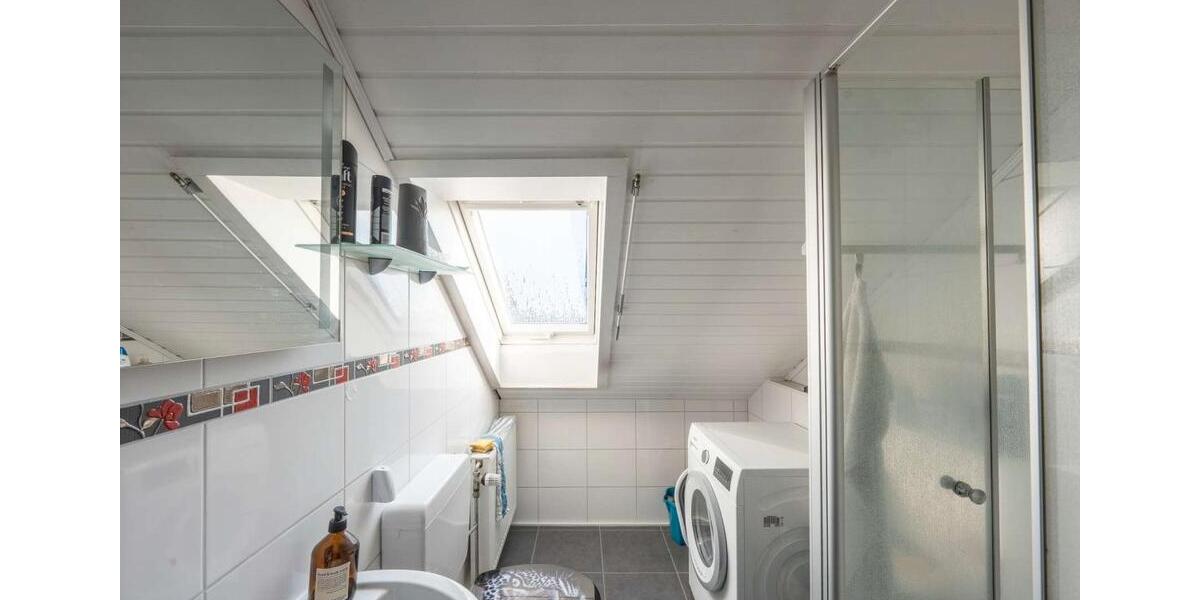 Mehrfamilienhaus, Wohnhaus Mannheim Rheinau - 8 Zimmer, 263 m&sup2;, 619.000&euro; | Angebot:26057572