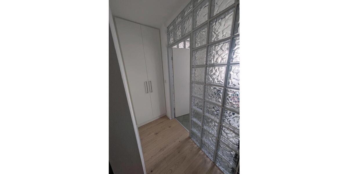 Dachgeschoßwohnung Friedberg (Hessen) - 3 Zimmer, 91 m&sup2;, 305.000&euro; | Angebot:27143211