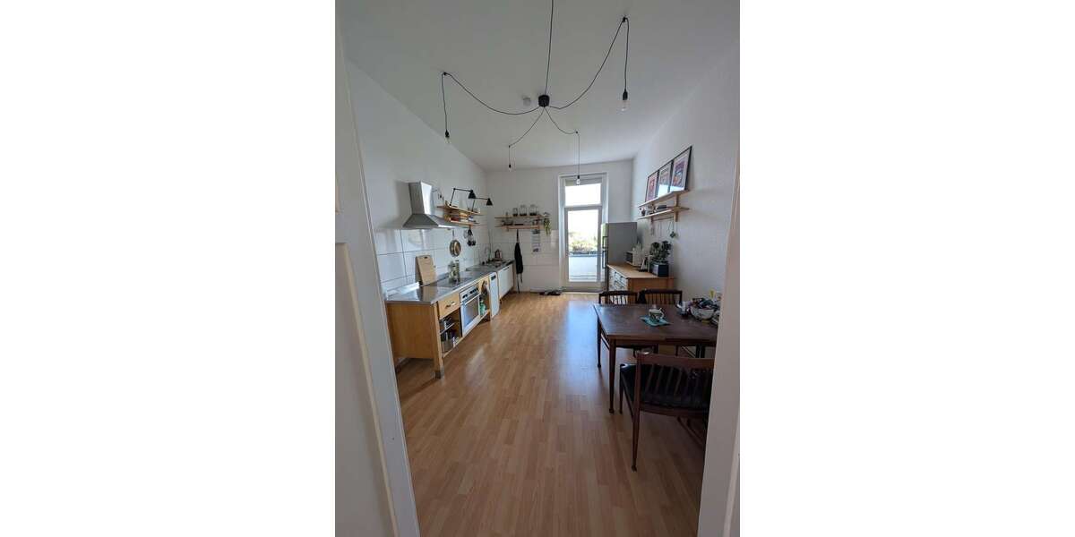 Etagenwohnung Moers - 3 Zimmer, 98 m&sup2;, 850&euro; | Angebot:27151011